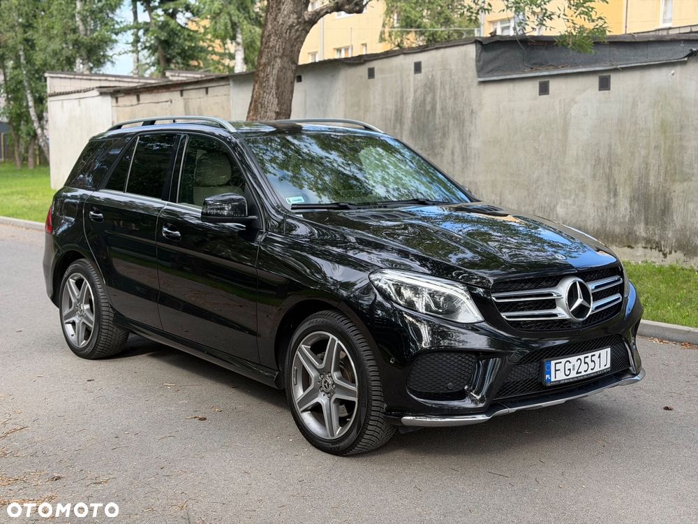 Mercedes-Benz GLE 350 d 4-Matic - 3