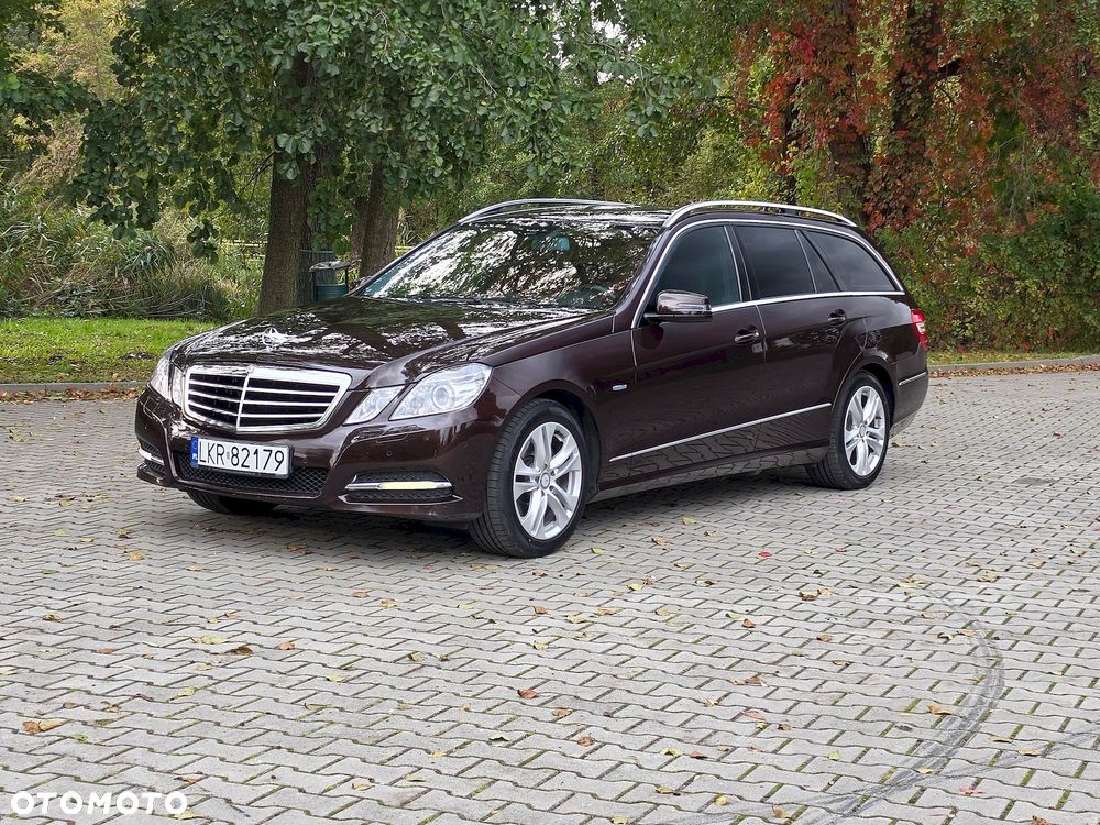 Mercedes-Benz Klasa E 250 CDI DPF BlueEFFICIENCY Avantgarde - 2