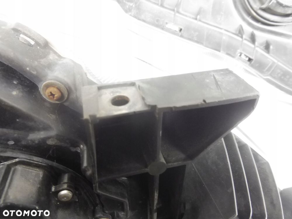 nissan leaf 2010- komplet lamp przód full led - 7