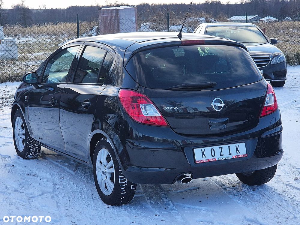 Opel Corsa 1.4 Color Edition - 10