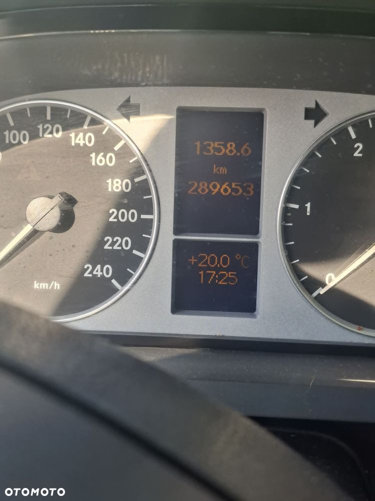 Mercedes-Benz Klasa B 180 CDI Autotronic - 8