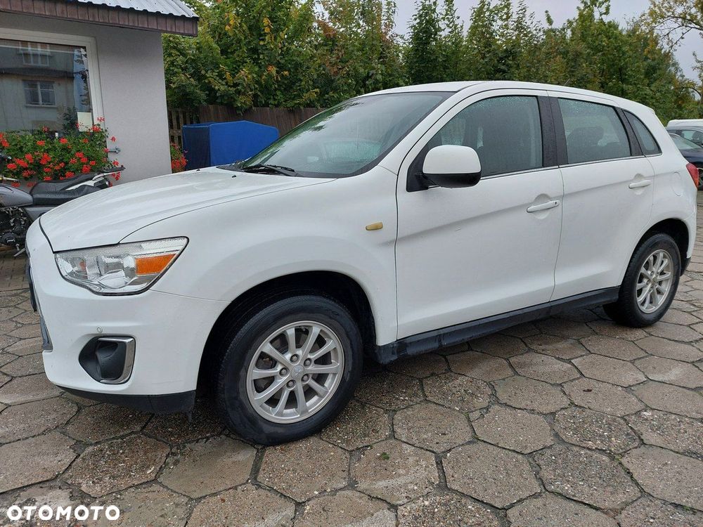 Mitsubishi ASX - 4