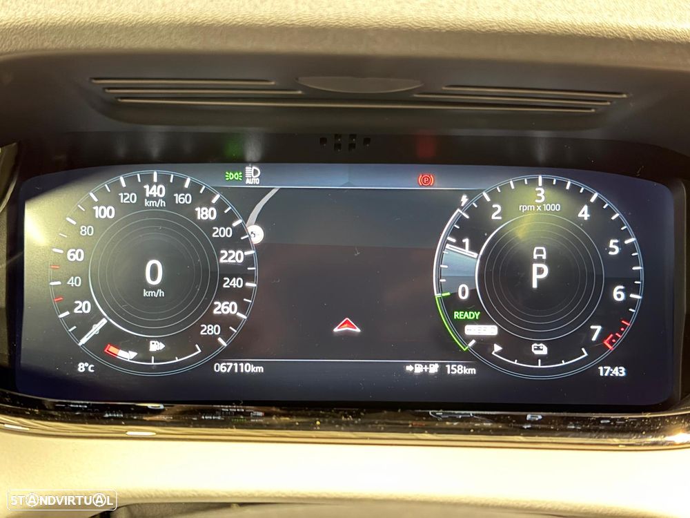 Land Rover Range Rover Evoque P300e R-Dynamic - 12