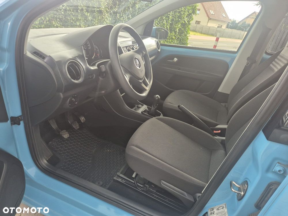 Volkswagen up! 1.0 Beats - 21