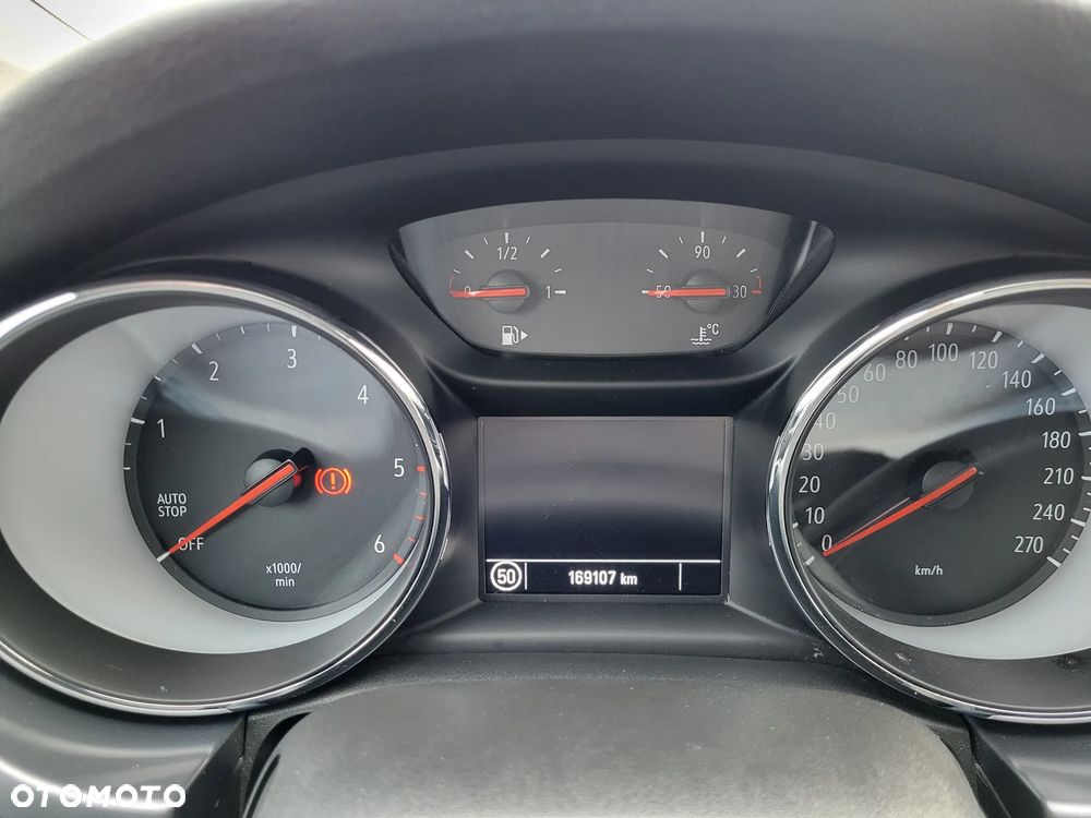 Opel Astra 1.6 CDTI Active - 11