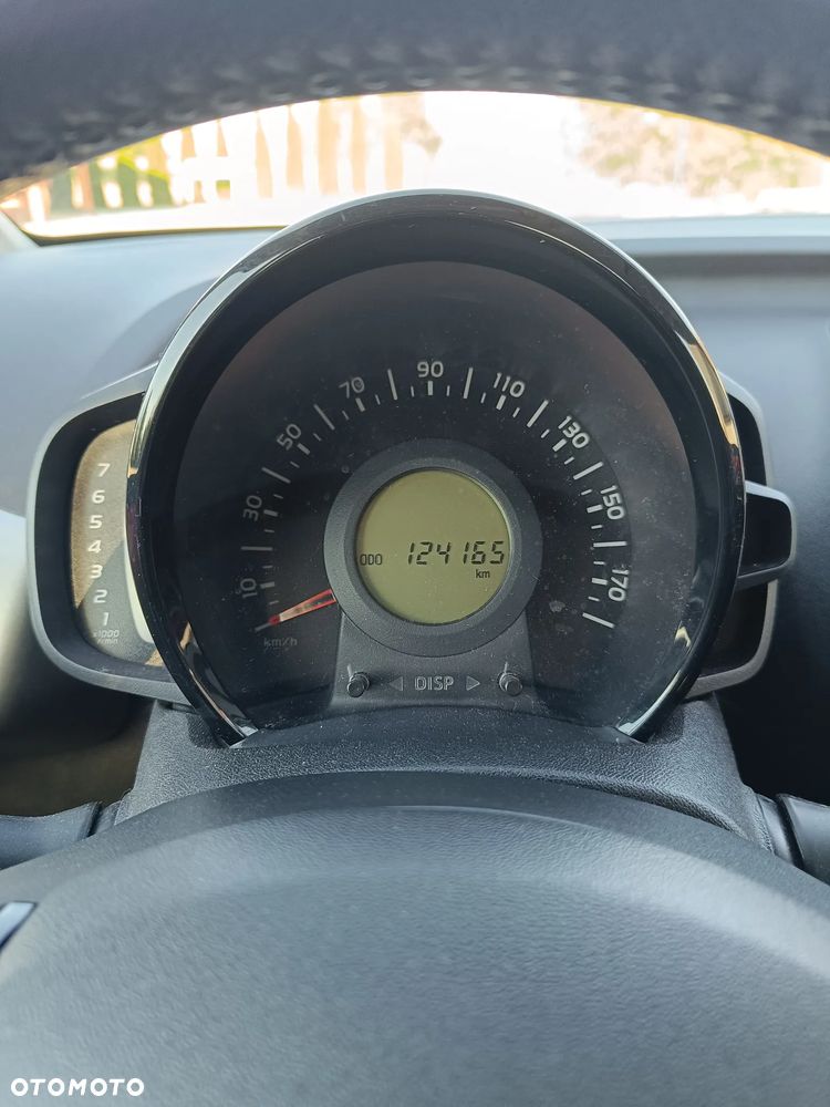 Toyota Aygo 1.0 VVT-i Sprint EU6 - 33