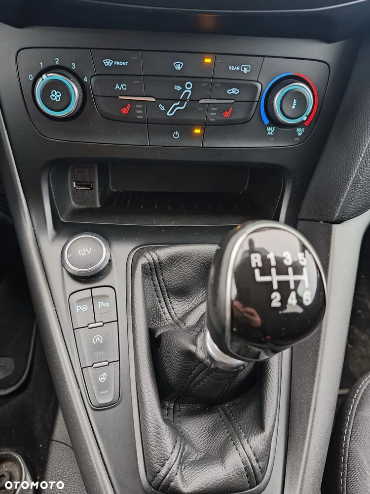 Ford Focus - 17