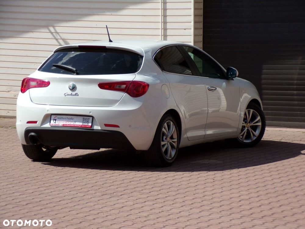 Alfa Romeo Giulietta - 11