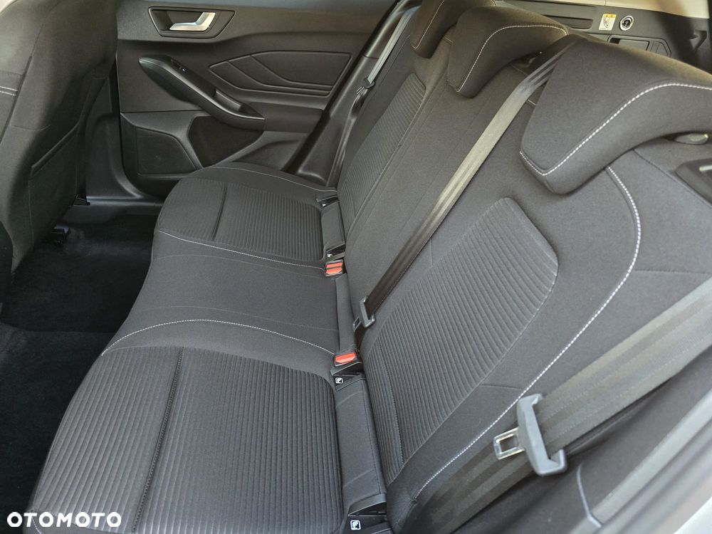 Ford Focus 1.5 EcoBlue Start-Stopp-System TITANIUM EDITION - 20