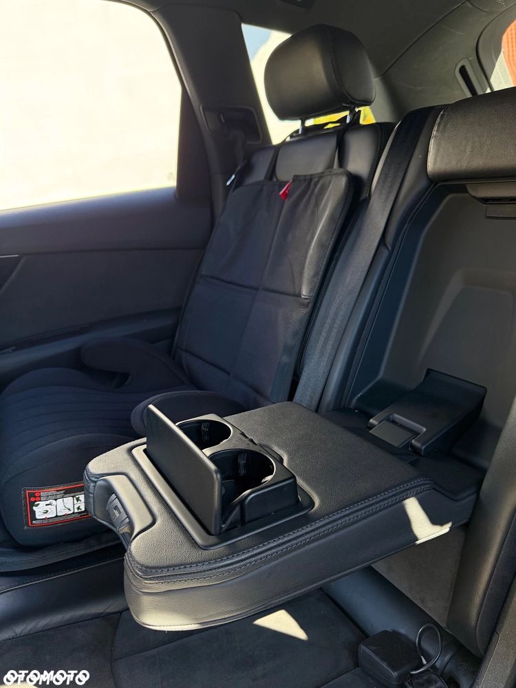 Audi Q7 - 19