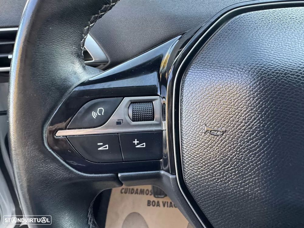Peugeot 5008 1.6 BlueHDi Allure - 34