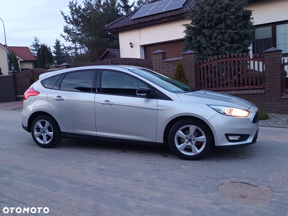 Ford Focus 1.0 EcoBoost 99g Trend - 3