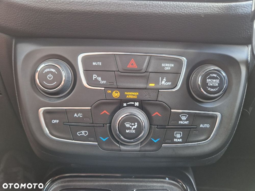 Jeep Compass 2.0 MJD Limited 4WD S&S - 16