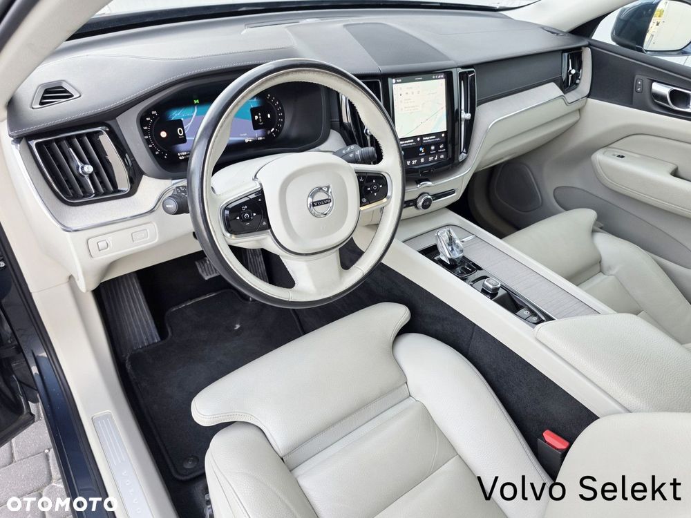 Volvo XC 60 - 13
