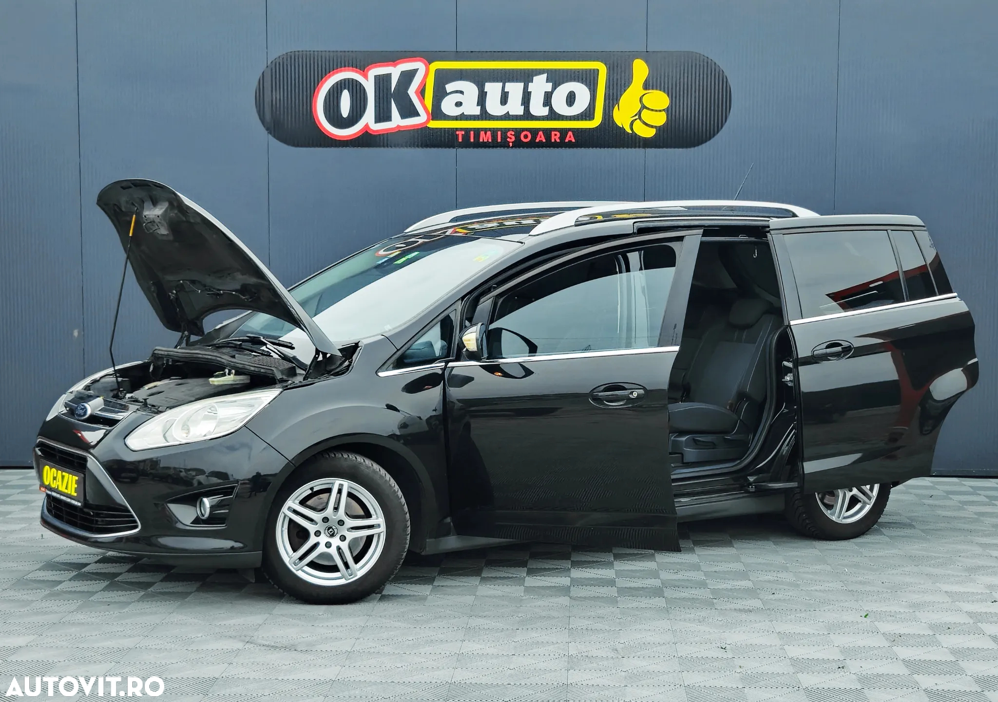 Ford Grand C-Max 1.6 TDCi Titanium - 26