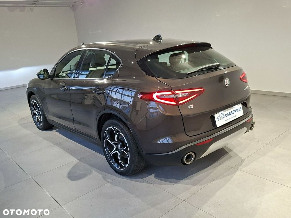 Alfa Romeo Stelvio 2.0 Turbo Veloce Q4 - 23