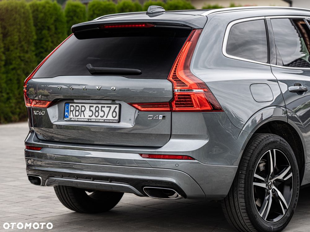 Volvo XC 60 D4 AWD Geartronic RDesign - 19