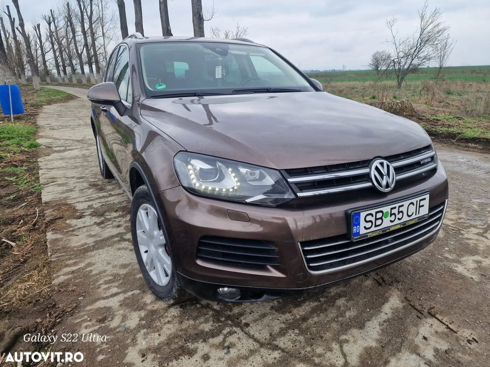 Volkswagen Touareg 3.0 Hybrid Automatik - 1
