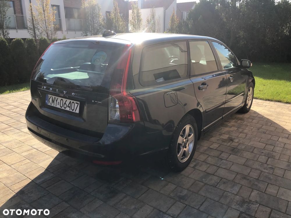 Volvo V50 2008 photo 5