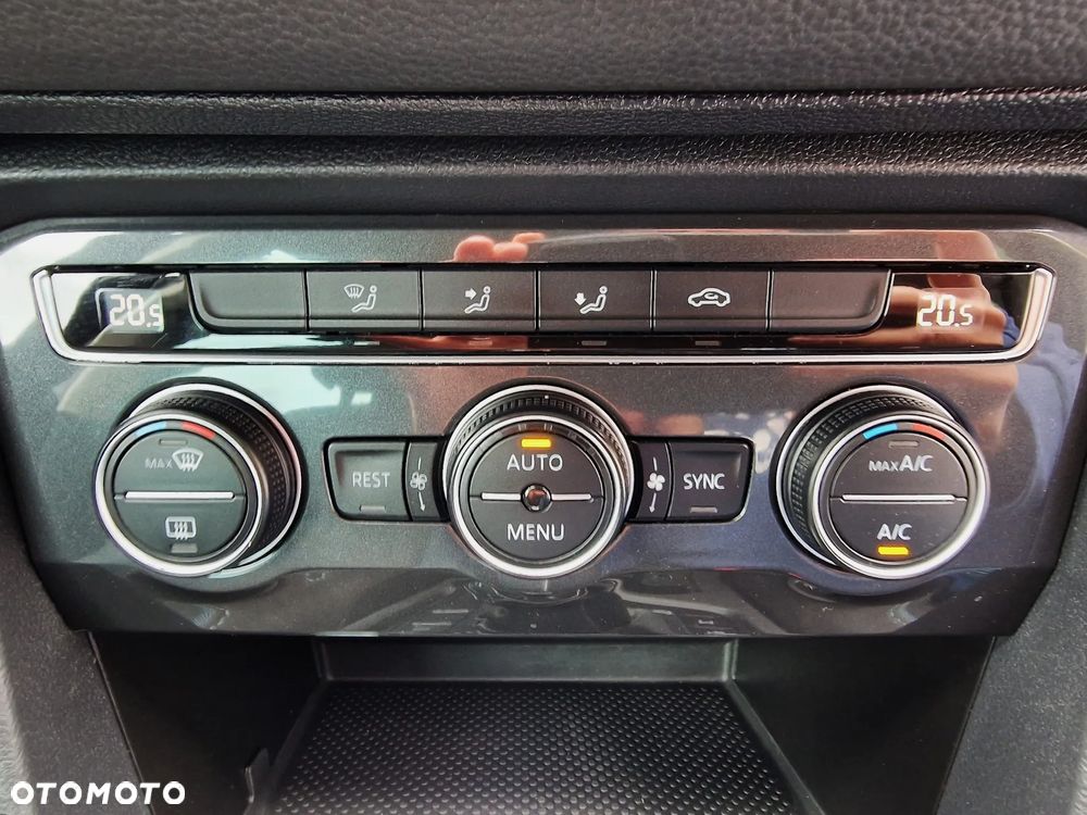 Volkswagen Tiguan 1.5 TSI ACT OPF DSG IQ.DRIVE - 29