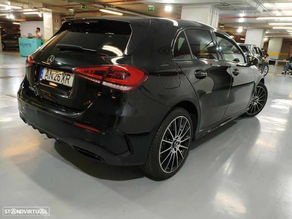 Mercedes-Benz A 250 e AMG Line - 3