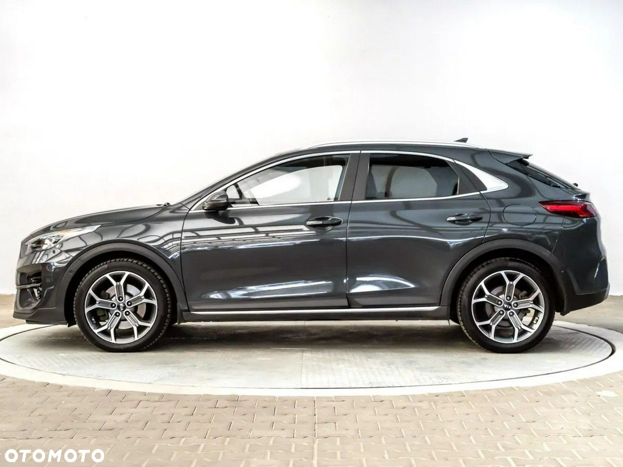 Kia XCeed 1.6 T-GDI L Business Line DCT - 5