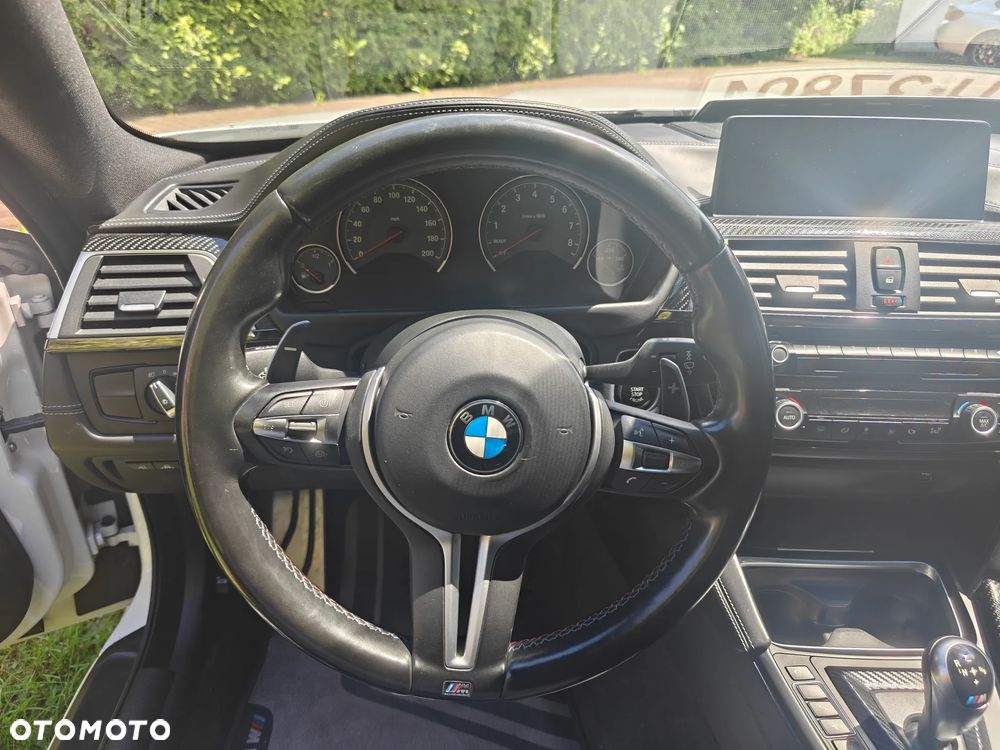 BMW M4 DKG - 17