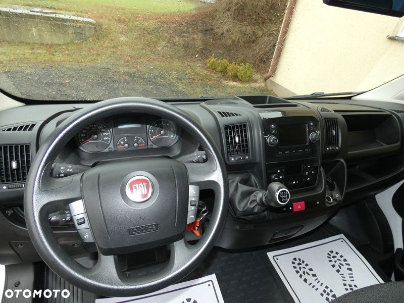 Fiat Ducato kontener + winda, klimatronik - 9