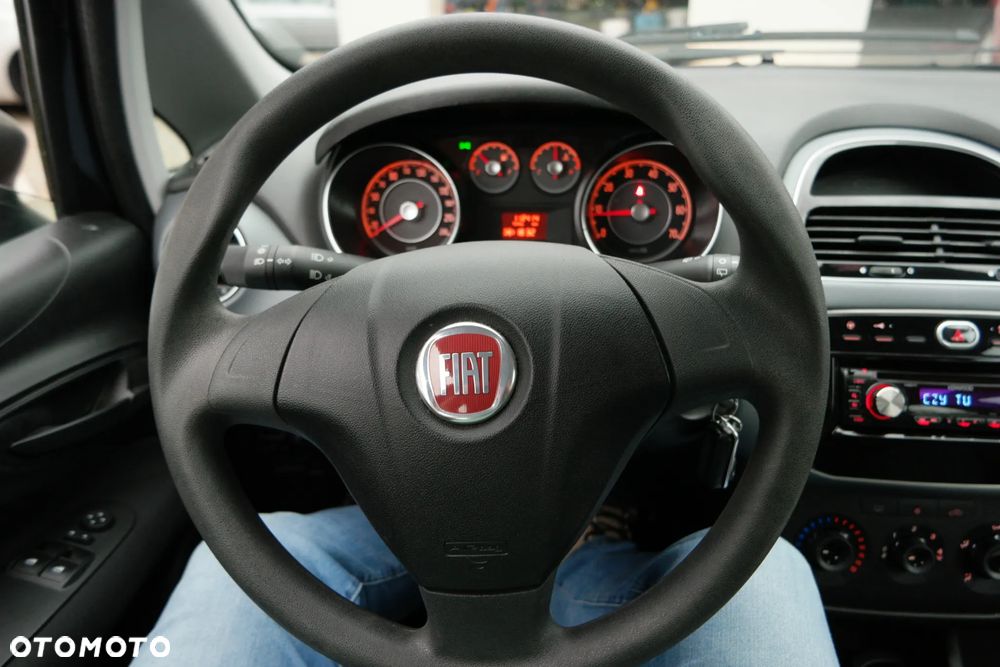 Fiat Punto Evo 1.4 8V Active - 26