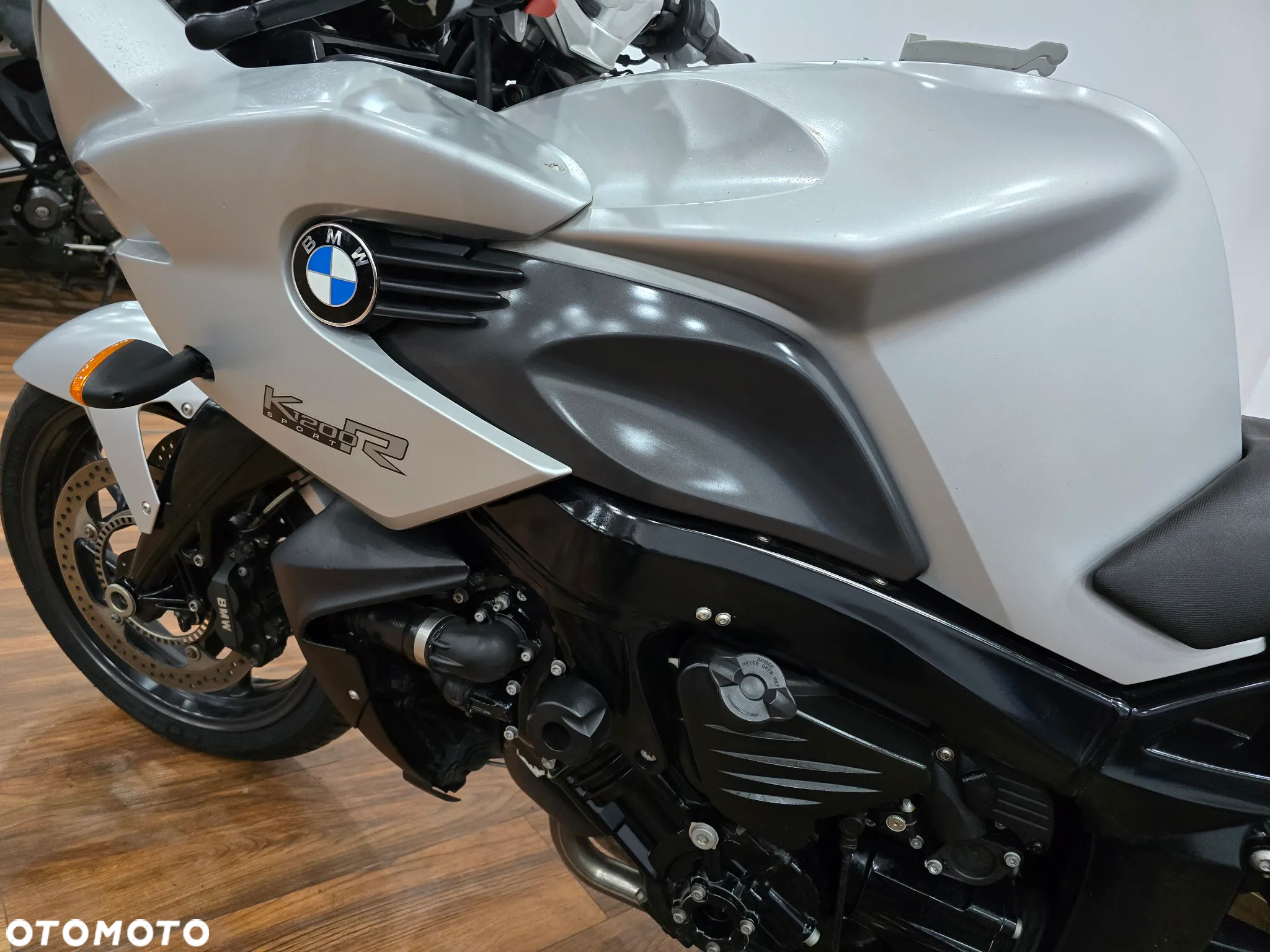 BMW K - 16