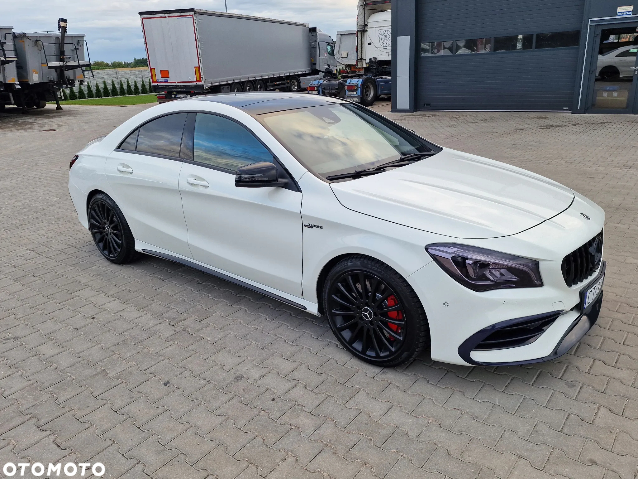 Mercedes-Benz CLA AMG 45 4-Matic - 2