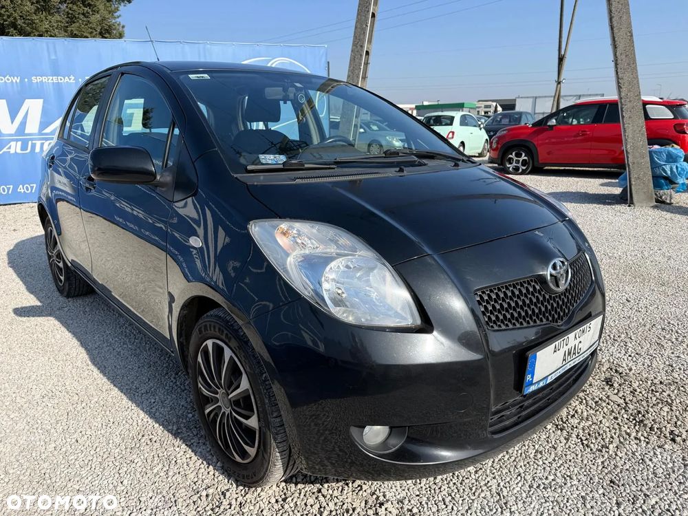 Toyota Yaris 1.3 Luna - 4