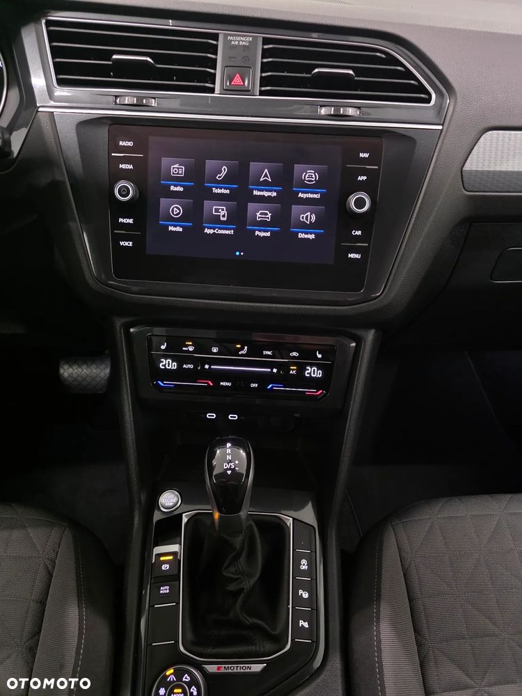 Volkswagen Tiguan 2.0 TSI 4Mot Elegance DSG - 12