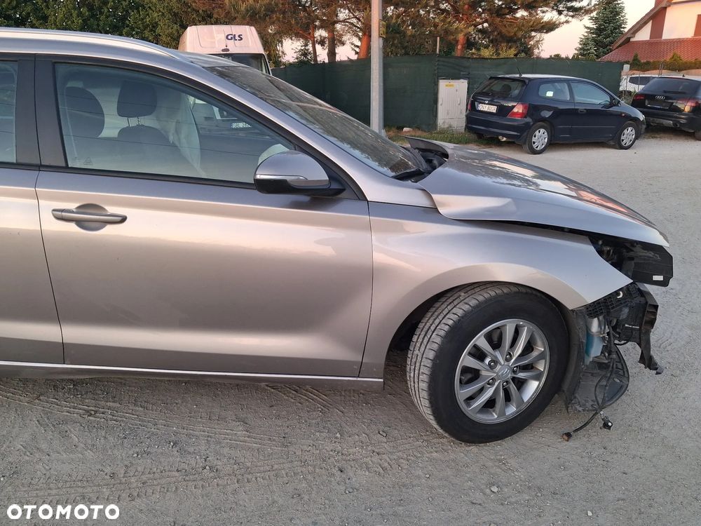 Hyundai i30 - 13