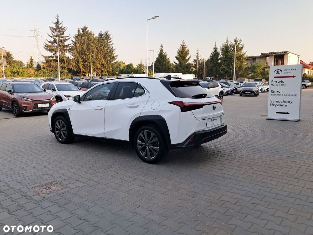 Lexus UX 250h GPF F Sport Design 2WD - 17