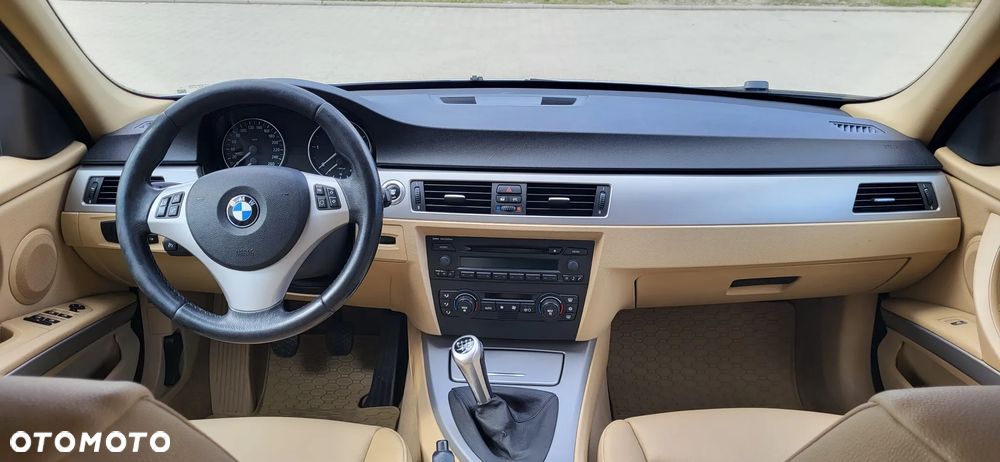 BMW Seria 3 - 10
