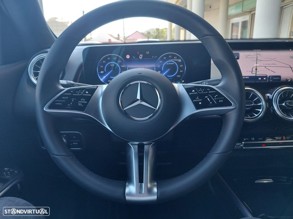 Mercedes-Benz EQB 350 4Matic Edition - 2
