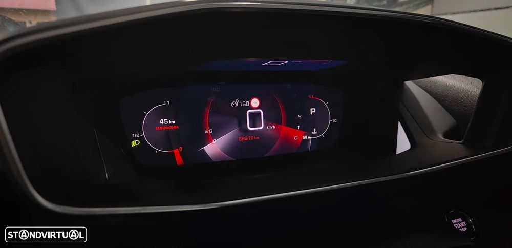 Peugeot 2008 1.2 PureTech Allure EAT8 - 58