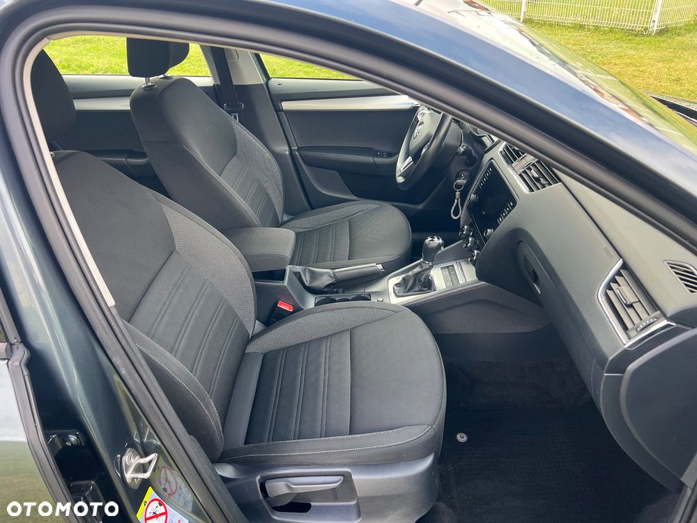 Skoda Octavia 2.0 TDI SCR Ambition DSG - 7