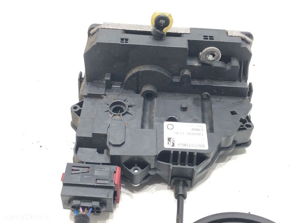 ZAMEK DRZWI LEWY PRZÓD - 105.00 PLN - FIAT GRANDE PUNTO (199_) 2005 - 2022 1.2 48 kW [65 KM] - 2