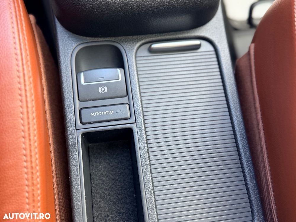 Volkswagen Tiguan 2.0 TDI DPF 4Motion Sport & Style - 24