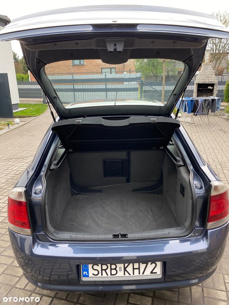 Opel Vectra 1.9 CDTI - 20