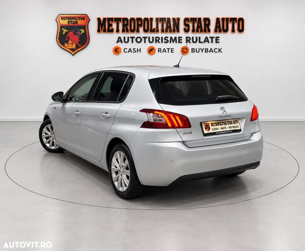 Peugeot 308 - 4