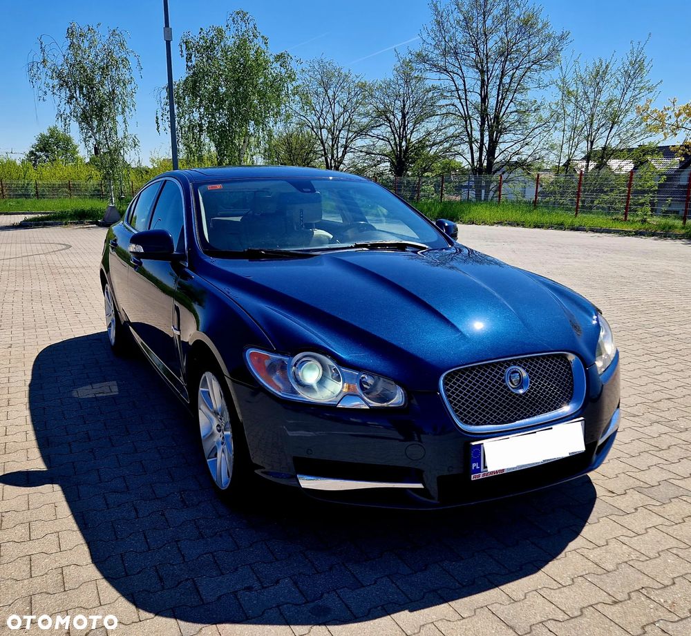 Jaguar XF 3.0 V6 Premium Luxury - 2