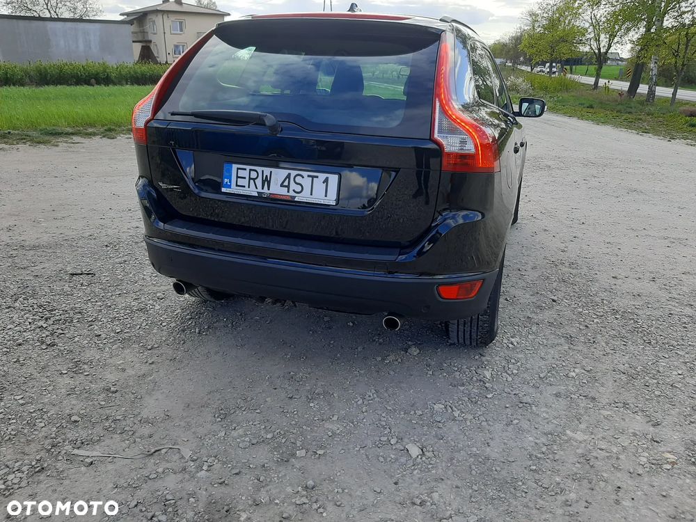 Volvo XC 60 D5 AWD Momentum - 7