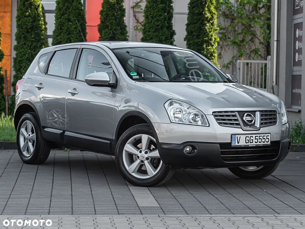Nissan Qashqai - 1