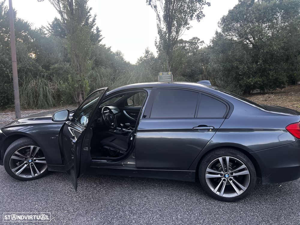 BMW 318 d Line Sport — fotografia 2