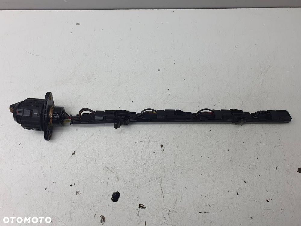 WIĄZKA POMPOWTRYSKIWACZY VW PASSAT B6 2.0 TDI EU - 1