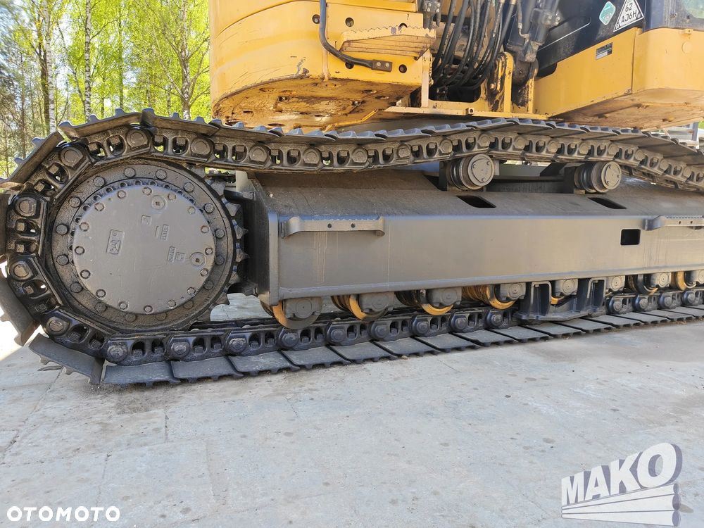 Caterpillar 328D - 13