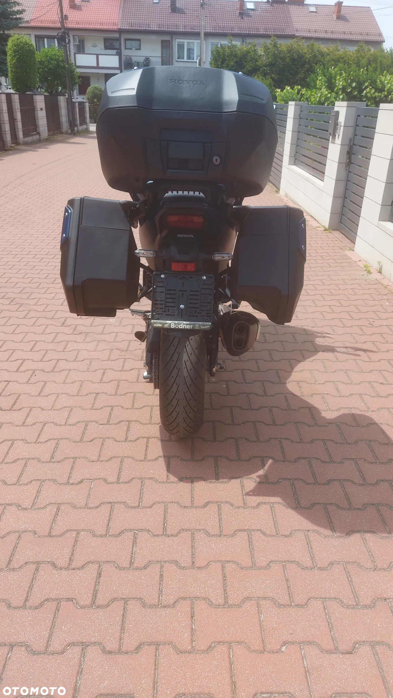 Honda NT - 9